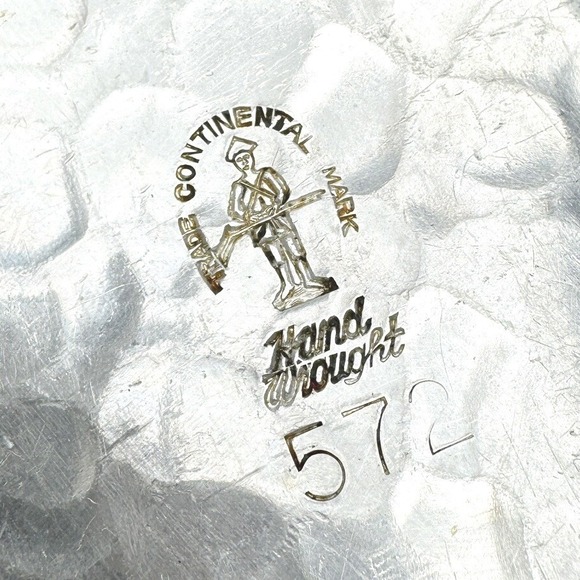 Hammered Aluminum Tray Dish Leaf Design Vintage Decorative Trade Continental - Picture 5 of 7